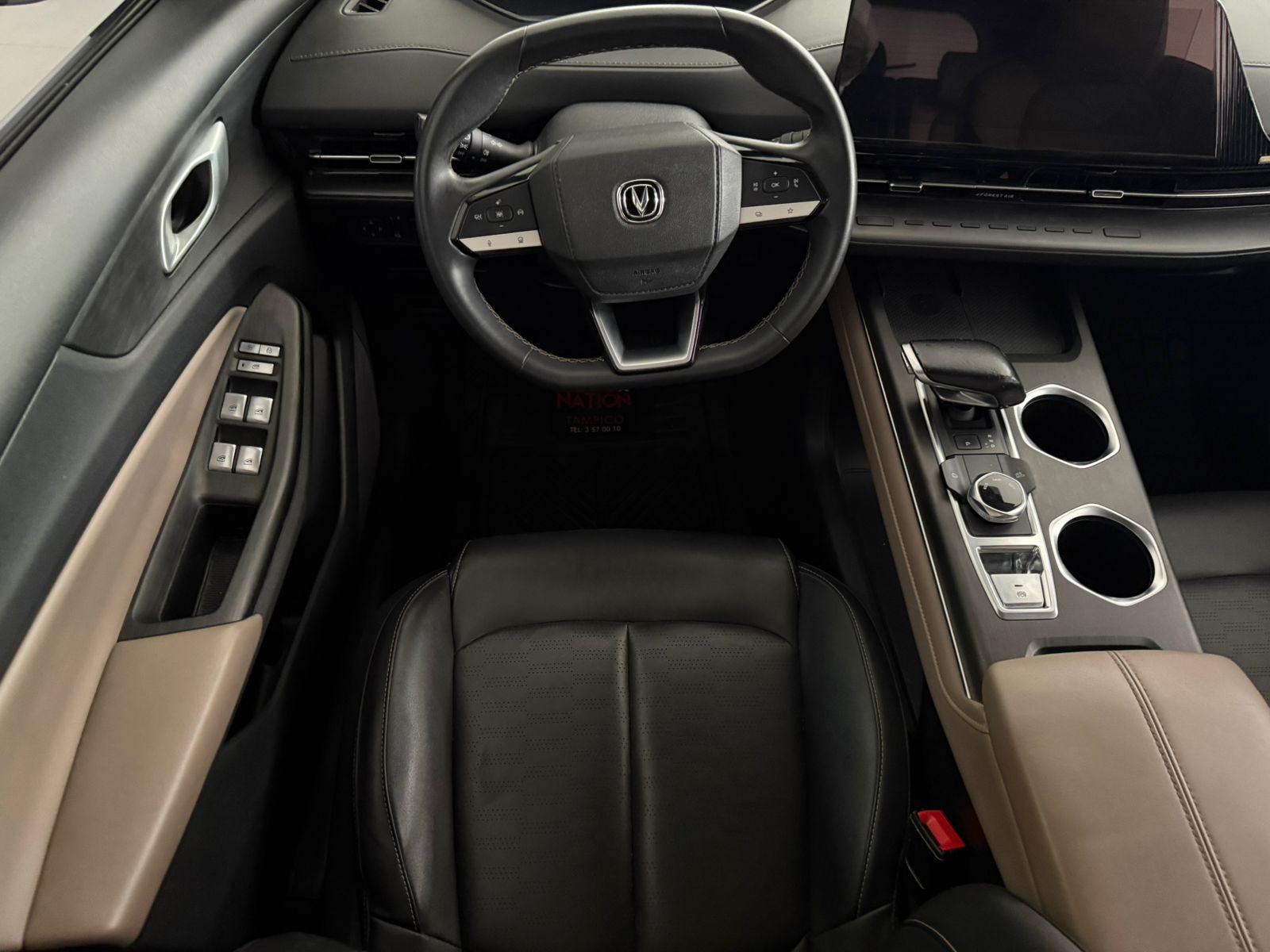 Vehicle_42_Image_13.jpeg