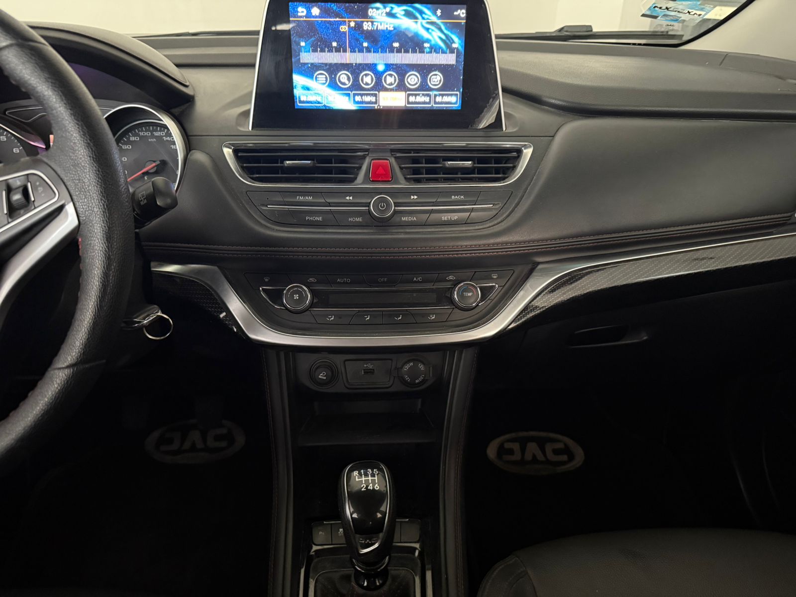 Vehicle_44_Image_14.jpeg