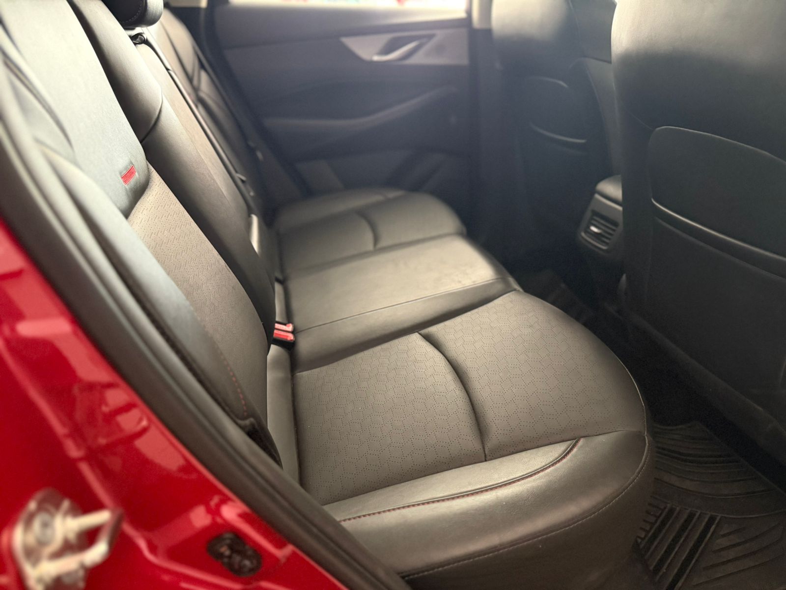 baic-x35-8.jpeg