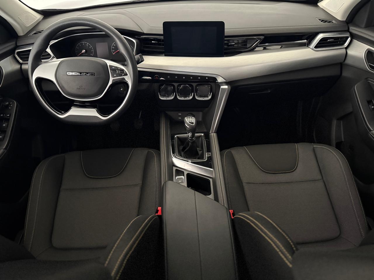 baic-x35-azul-11.jpeg