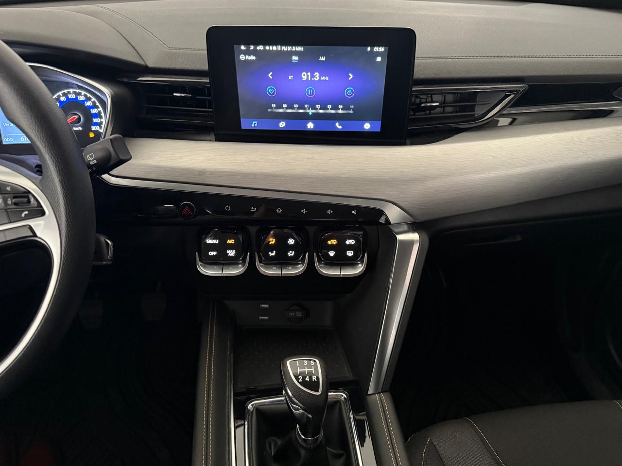 baic-x35-azul-14.jpeg