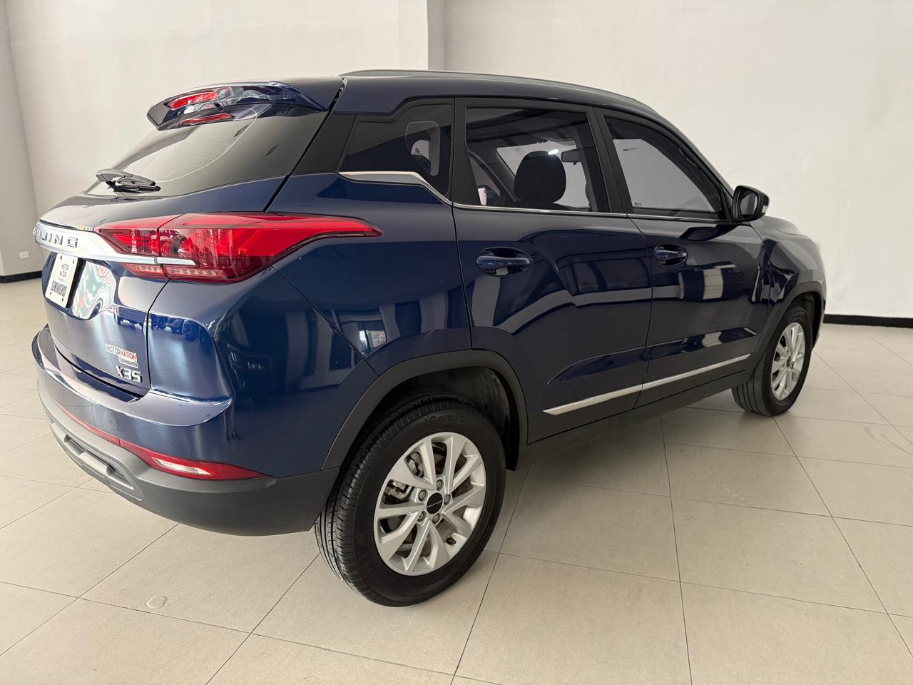 baic-x35-azul-5.jpeg