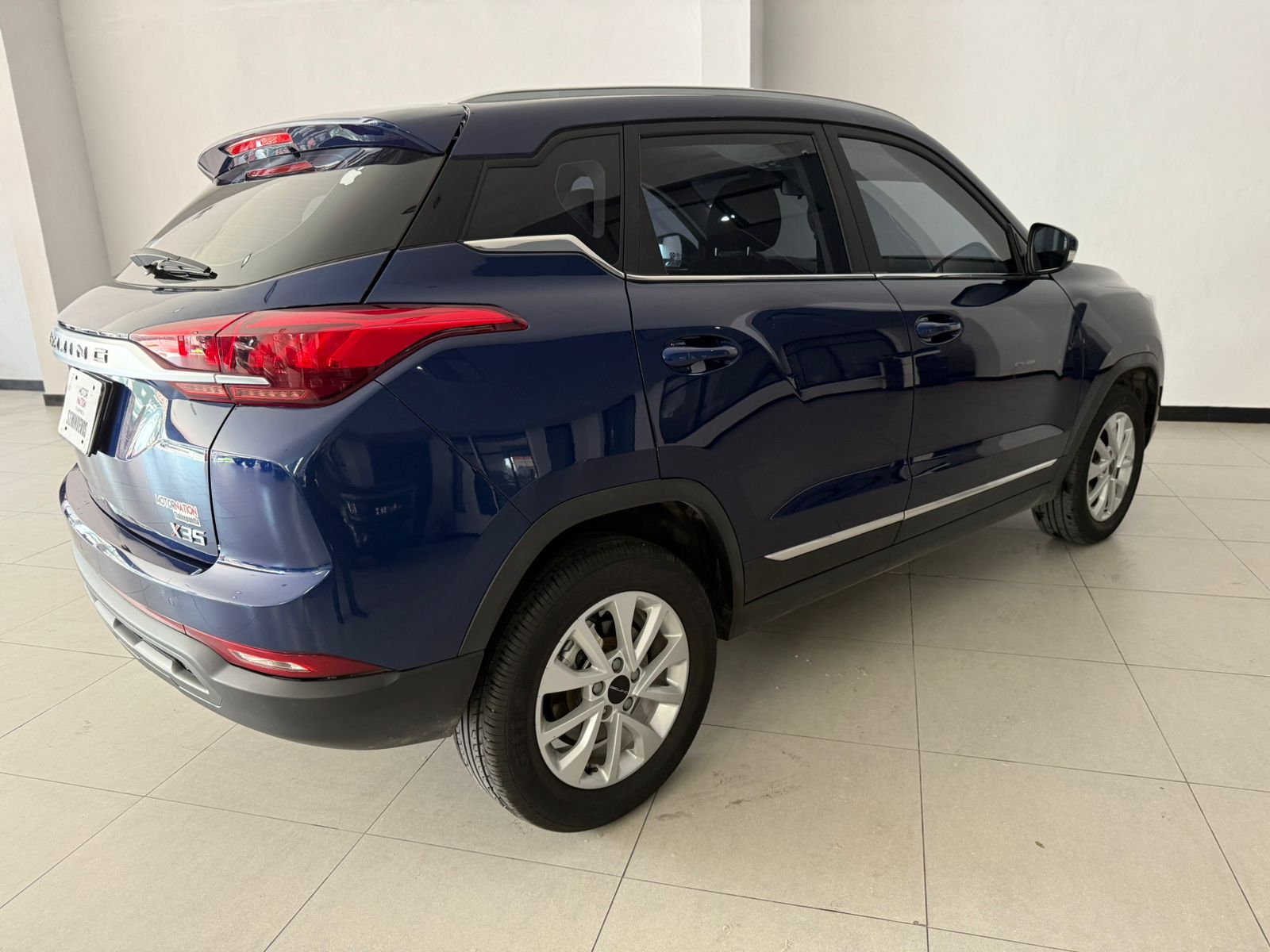 baic-x35-azul-v-5.jpeg