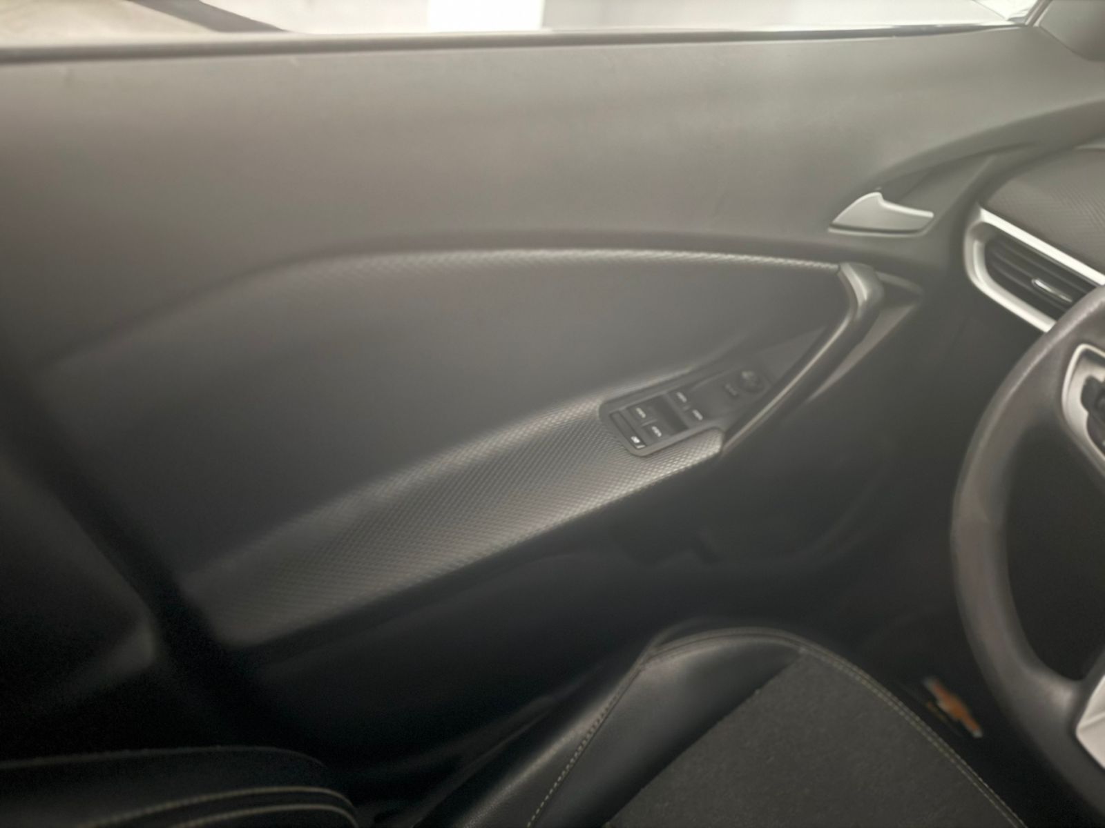 chevrolet-tracket-12.jpeg